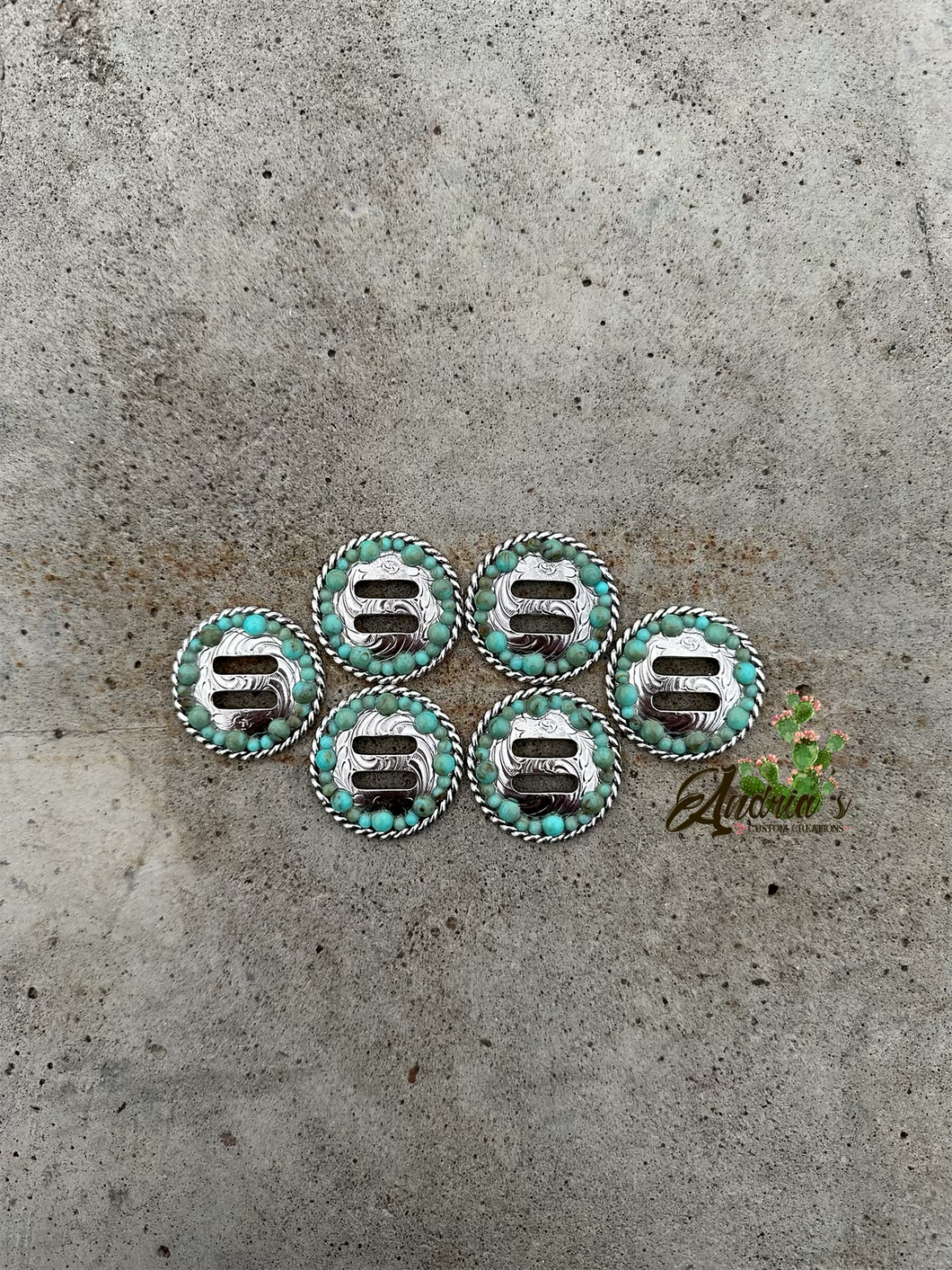 ‘Slotted Turquoise Marbles’ Saddle Set