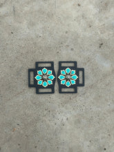 Load image into Gallery viewer, Santa Fe Halter Squares
