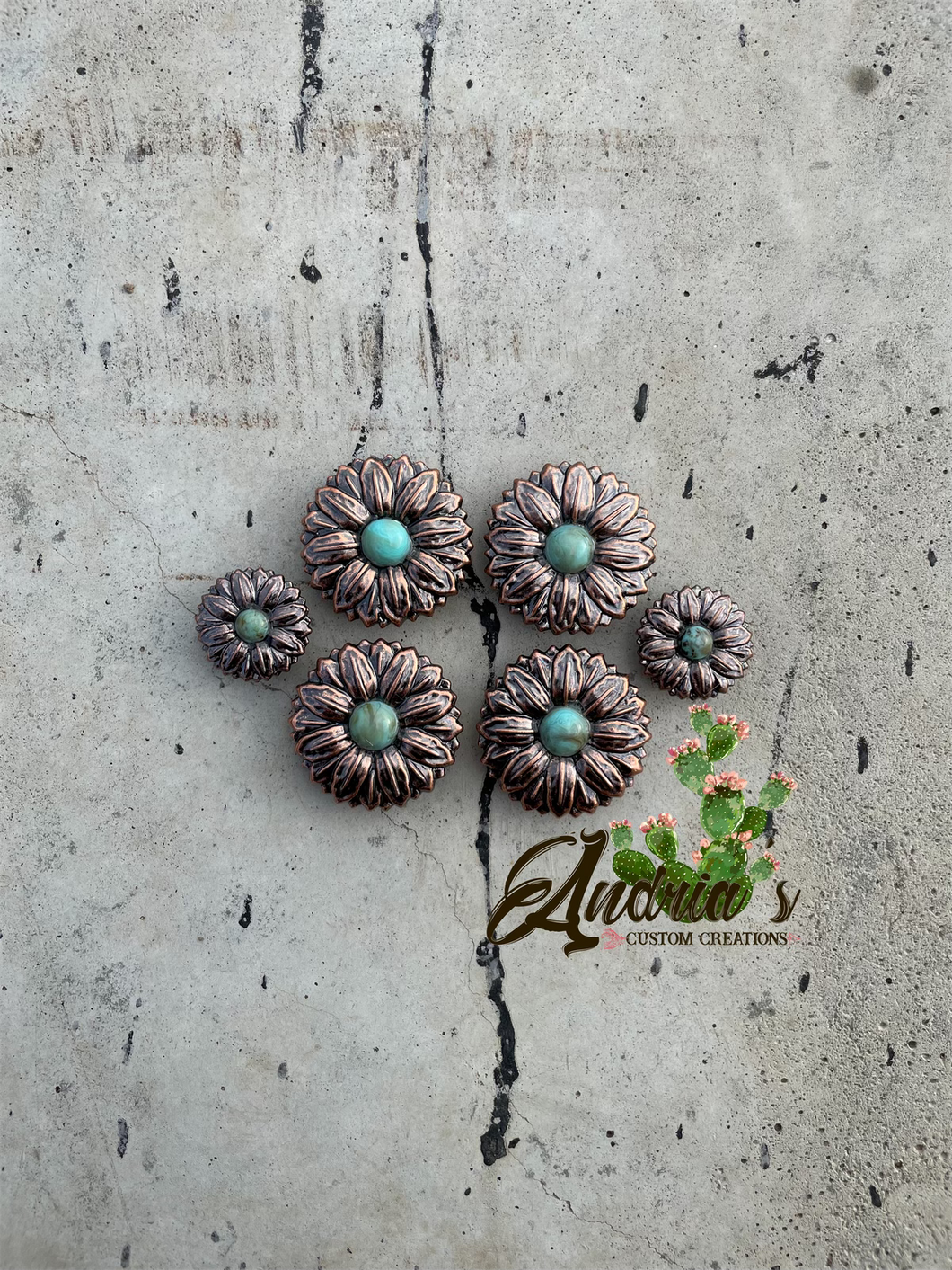 'Simple Copper Daisy' Saddle Set