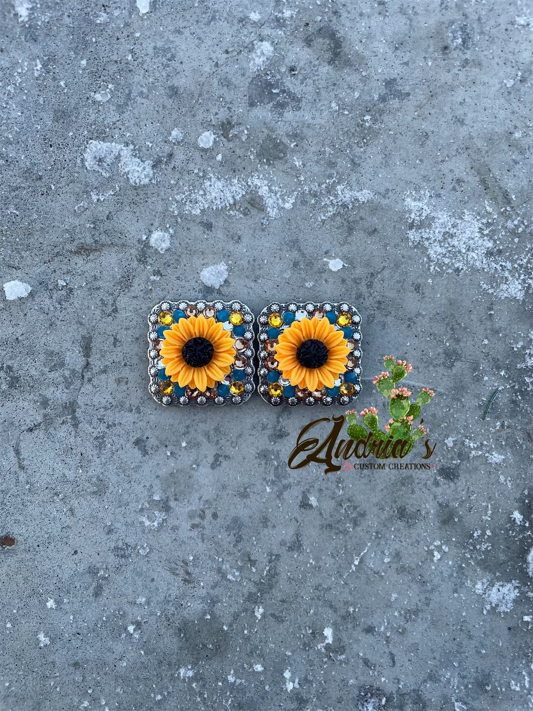 ‘Light Sunflower’ Halter Set